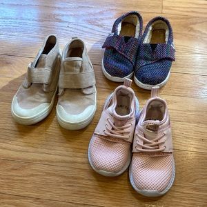 Lot of toddler size 8 shoes